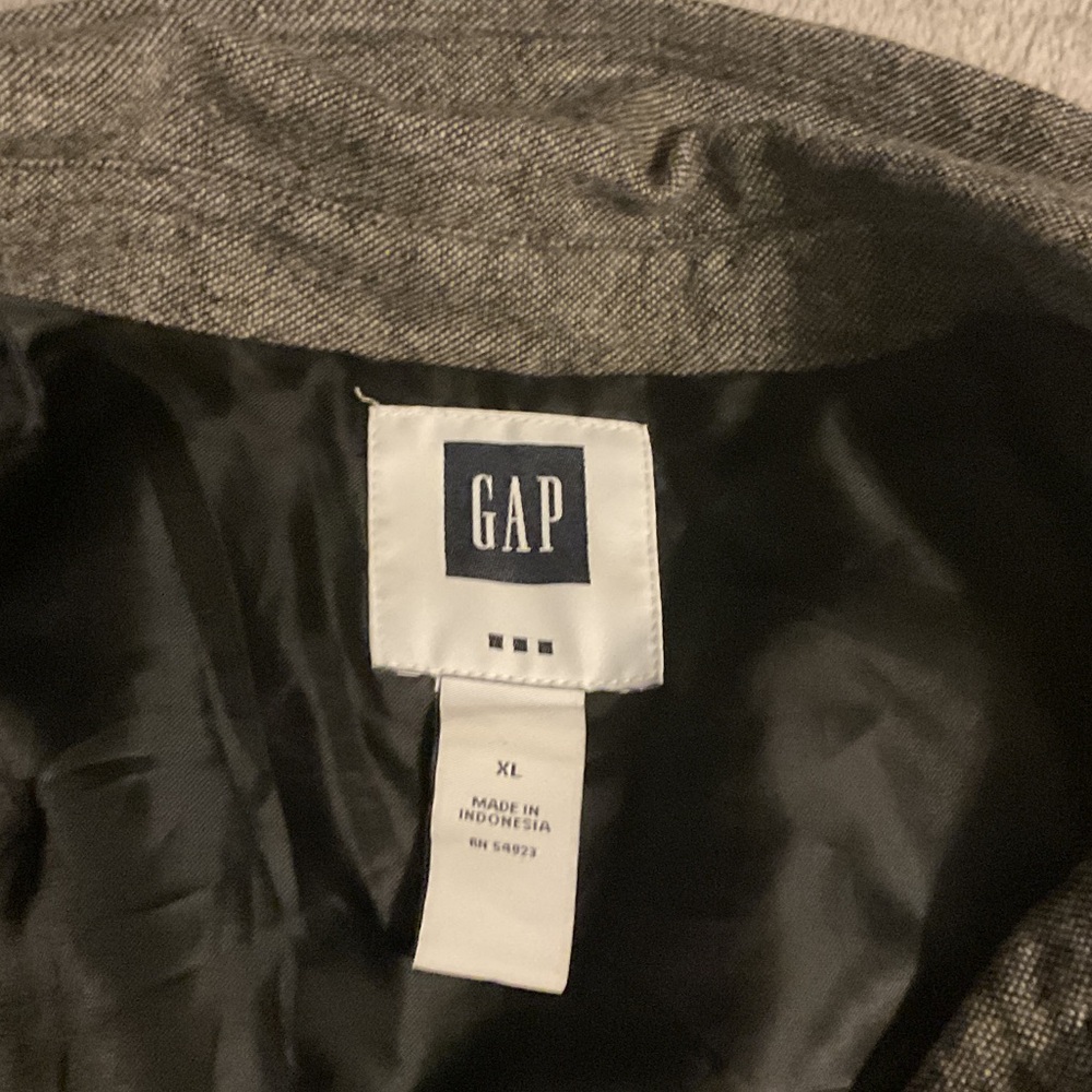 Gap Gray Lightweight Jacket - image 2
